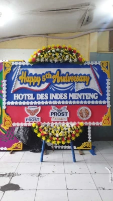 Papan Bunga di Cisarua
