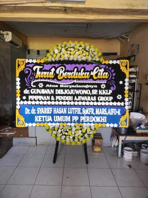 Papan Bunga di Cisarua